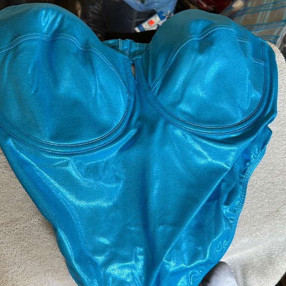 Adidas Ivy park one piece swimsuit side 2XL NWT - Picture 11 of 12